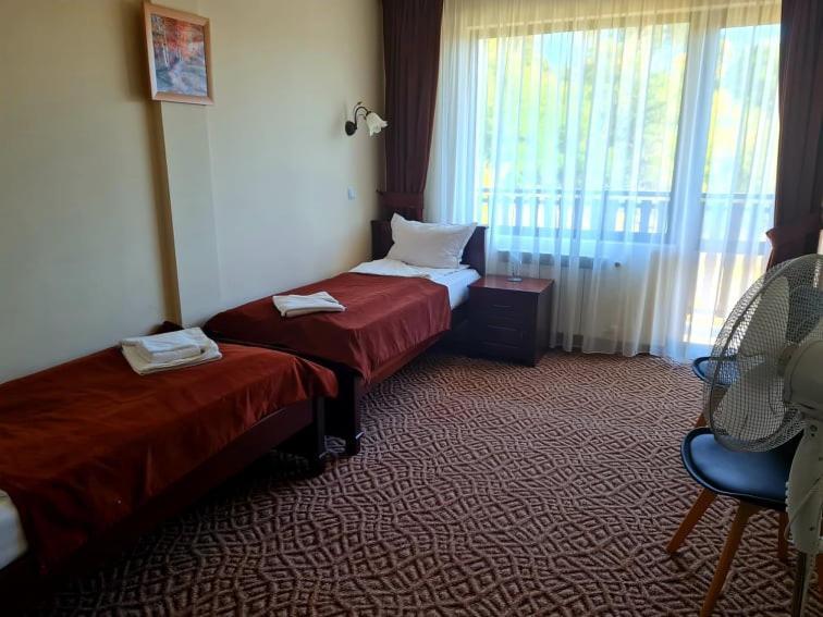 Family Hotel Bela Trjawna Exterior foto