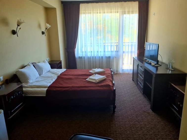 Family Hotel Bela Trjawna Exterior foto